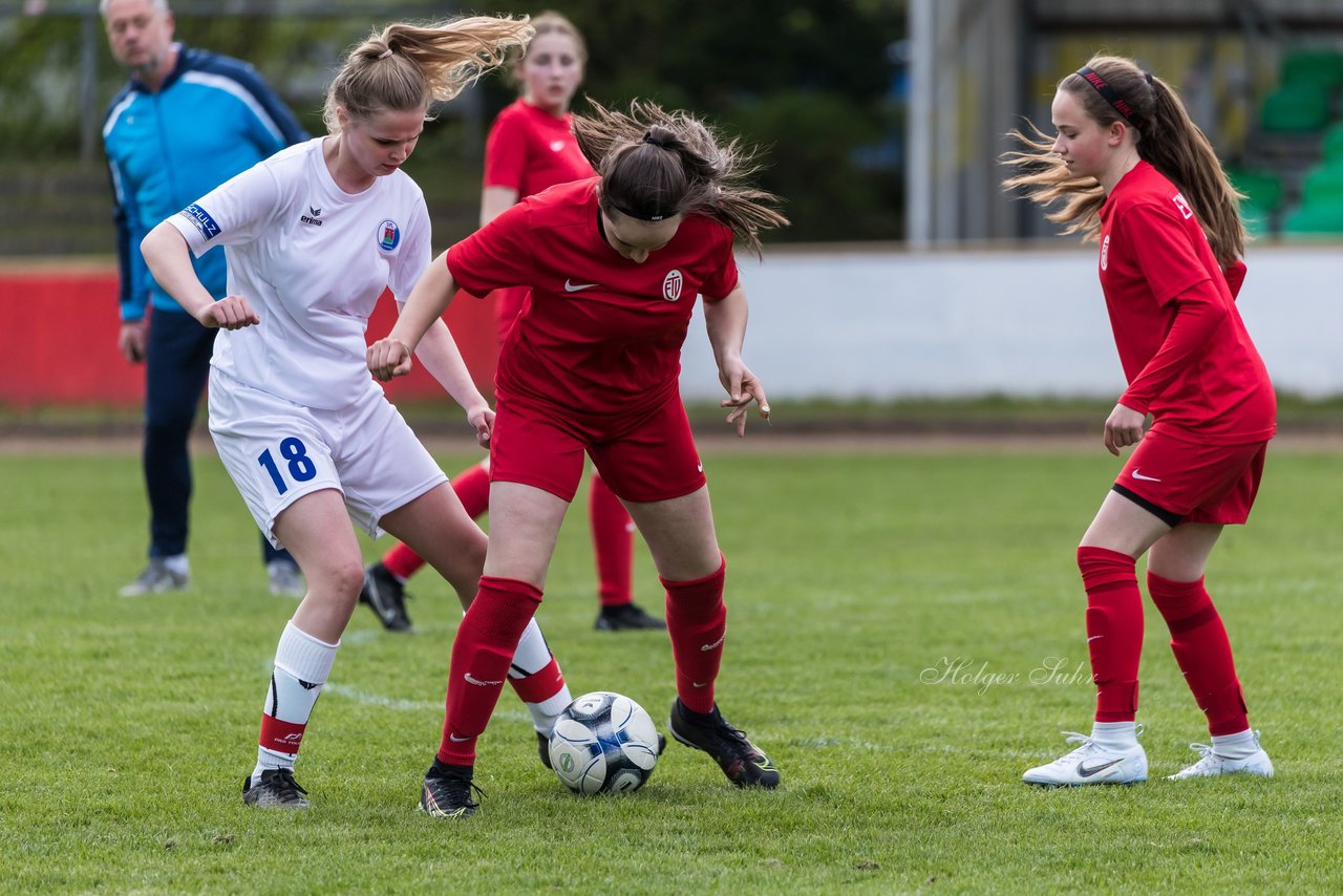 Bild 182 - wBJ VfL Pinneberg - Eimsbuettel : Ergebnis: 6:2